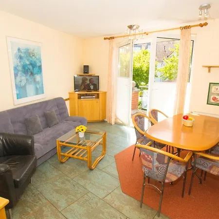 Apartament Suennslag-70-Og *